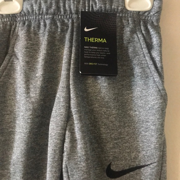 Nike Boys 4-7 Therma-Fit Fleece Pants - Picture 2 of 3